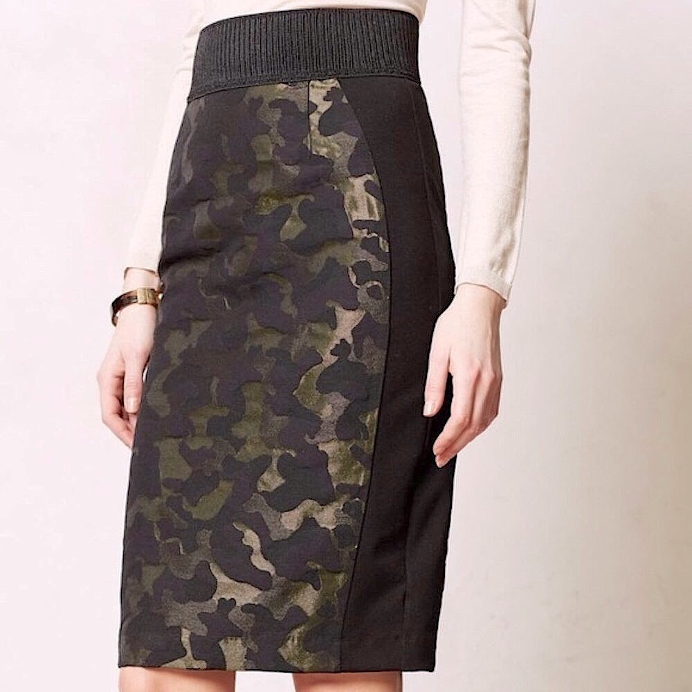 NWT! Philosophy Black & Green Camouflage Print Shimmer Stretch Pencil Skirt, 4 - Picture 2 of 11